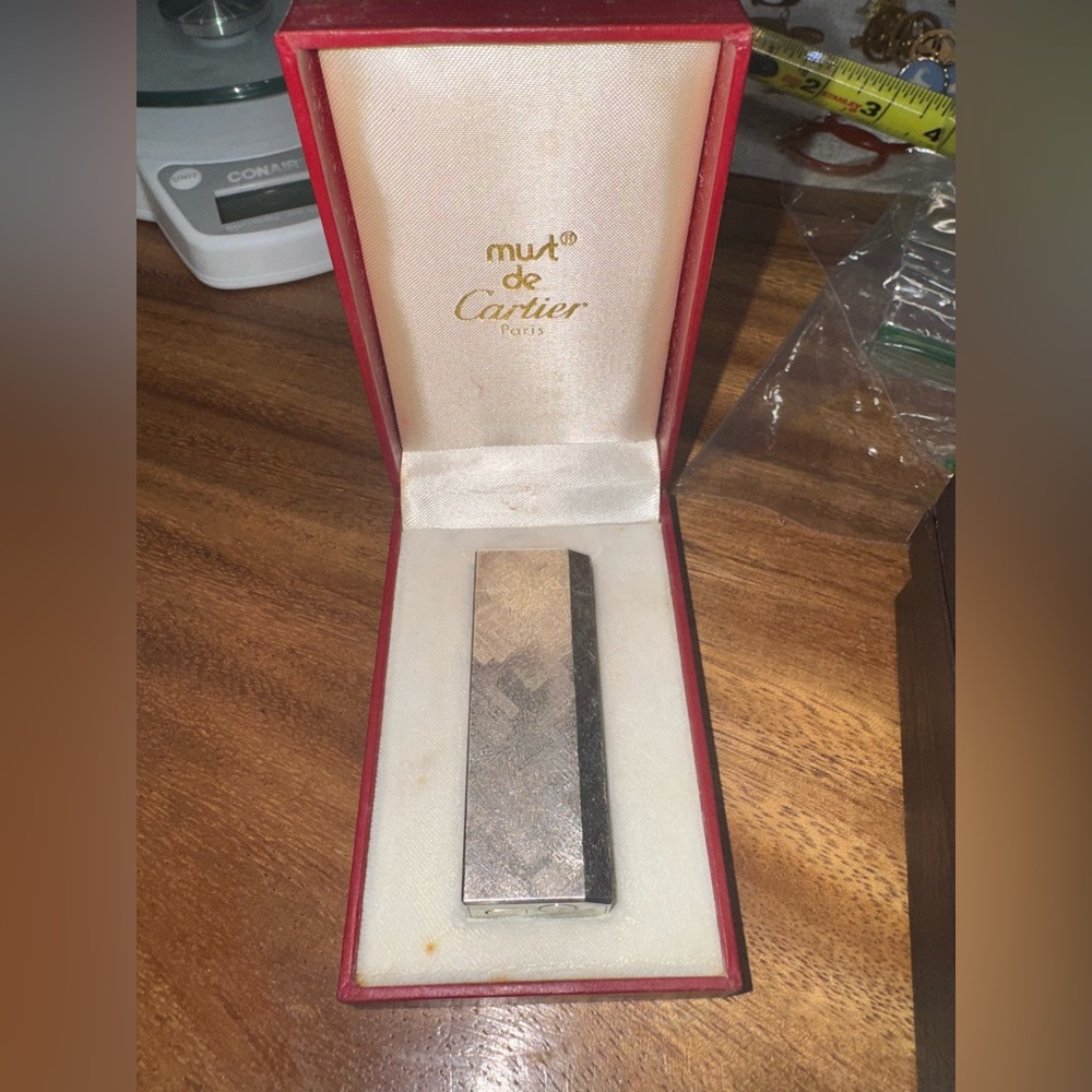 CARTIER SILVER/SS MUST DE CARTIER LIGHTER 100% AUTHENTIC ICONIC WORKING MINT EUC